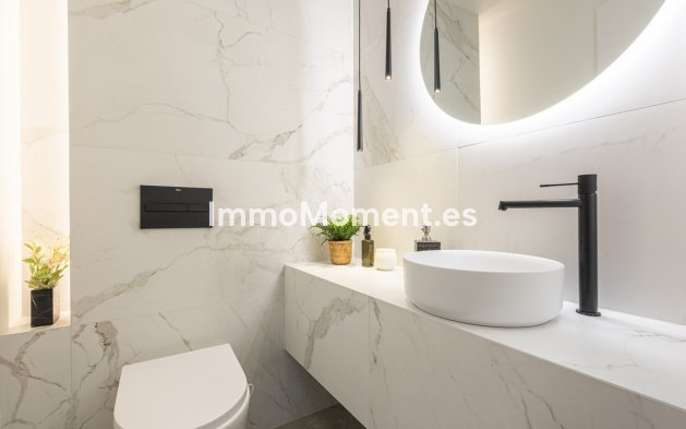 Resale - Apartment - Benahavís - La Quinta