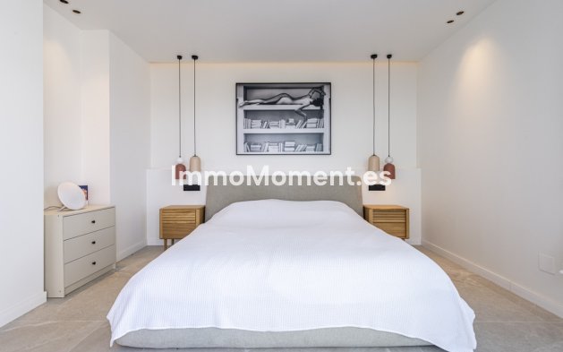 Resale - Apartment - Benahavís - La Quinta