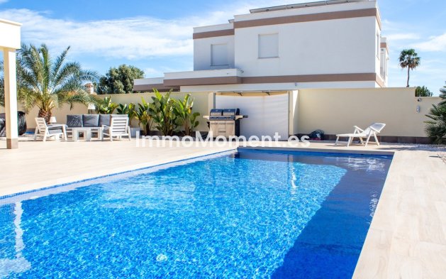 Wiederverkauf - Villa - Torrevieja - La Siesta