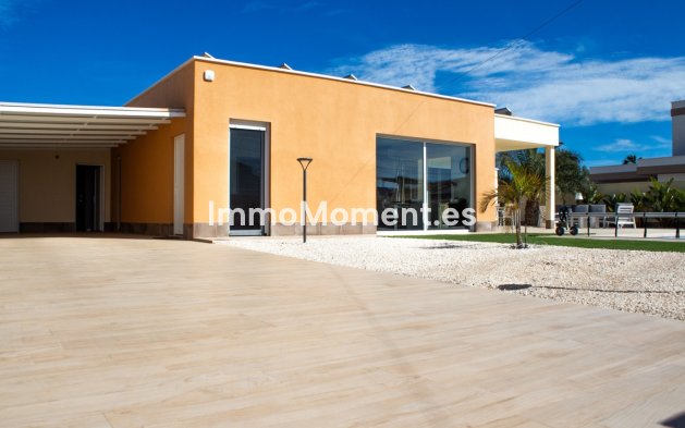 Wiederverkauf - Villa - Torrevieja - La Siesta
