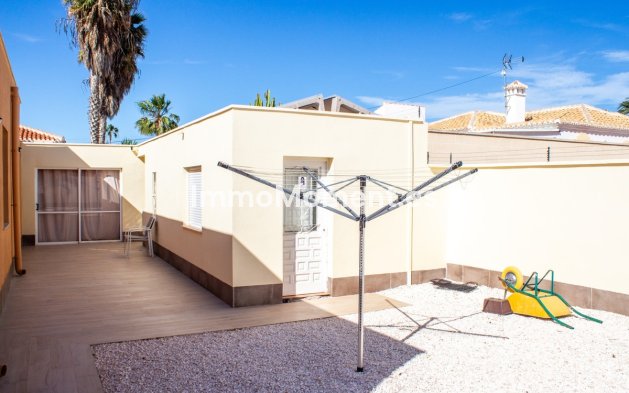 Wiederverkauf - Villa - Torrevieja - La Siesta