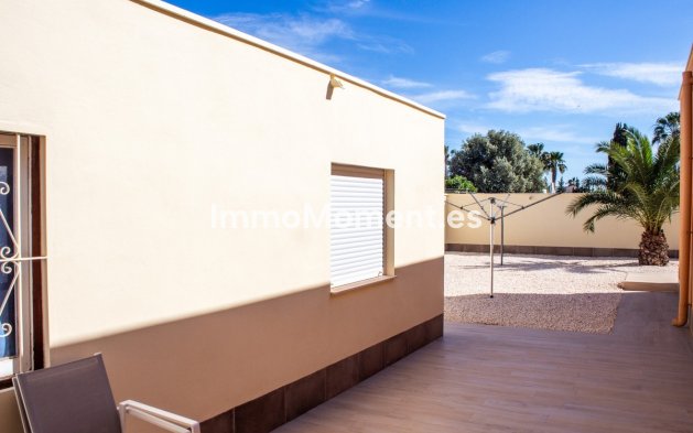 Wiederverkauf - Villa - Torrevieja - La Siesta