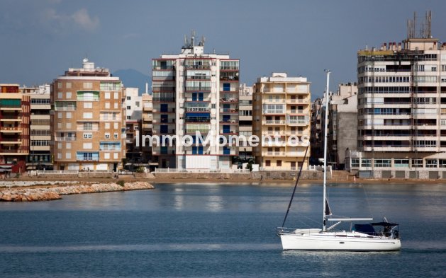 Wiederverkauf - Wohnung - Torrevieja - La Mata