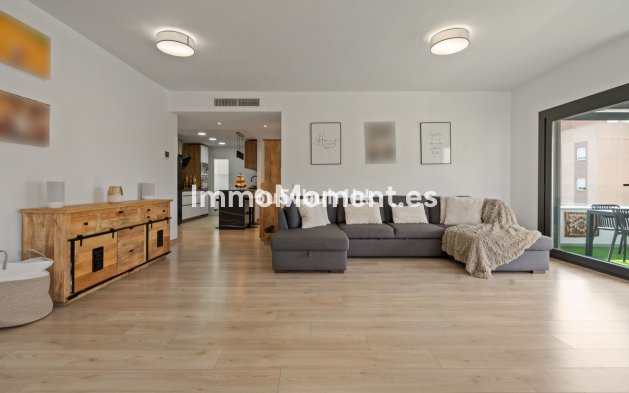 Wiederverkauf - Wohnung - Estepona  - Estepona Centro