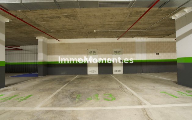 Wiederverkauf - Wohnung - Estepona  - Estepona Centro