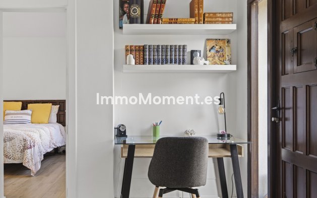 Reventa - Villa - Marbella - Guadalmina Alta