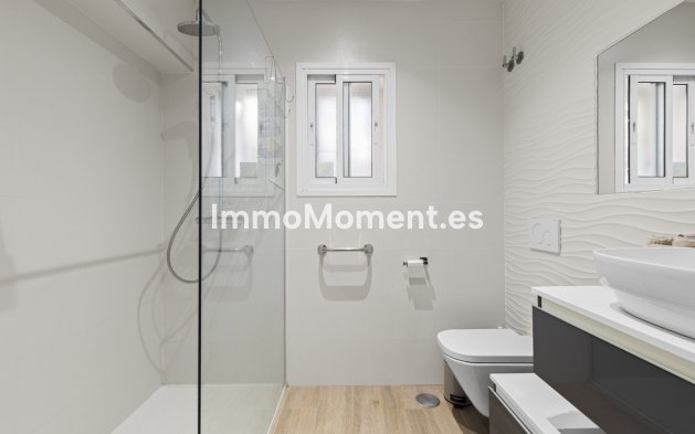 Reventa - Villa - Marbella - Guadalmina Alta