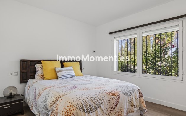 Reventa - Villa - Marbella - Guadalmina Alta