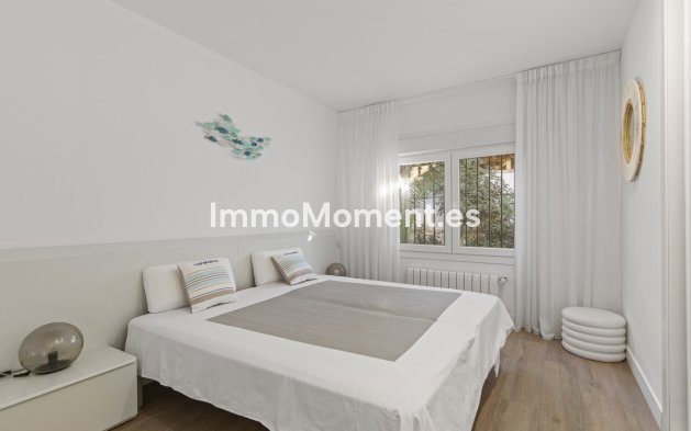 Reventa - Villa - Marbella - Guadalmina Alta