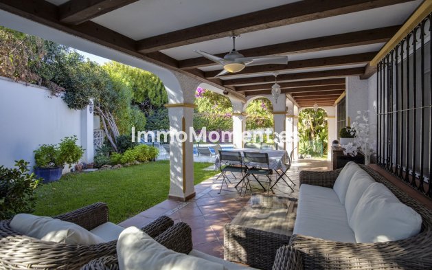 Reventa - Villa - Marbella - Guadalmina Alta