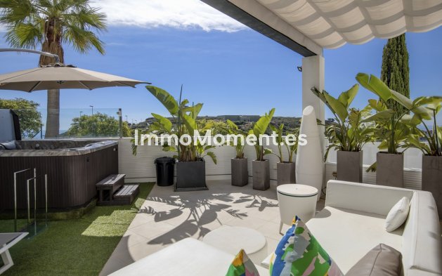 Resale - Apartment - Casares - Casares Centro