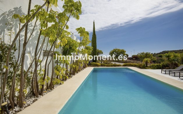 Resale - Apartment - Casares - Casares Centro