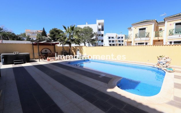 Reventa - Villa - Orihuela - Villamartin