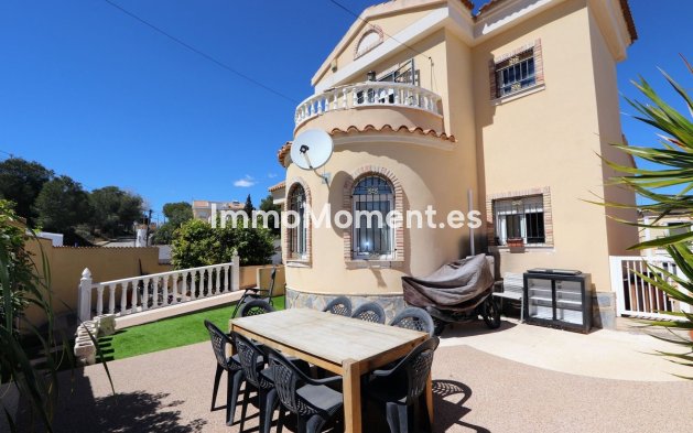 Reventa - Villa - Orihuela - Villamartin