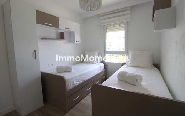 Wiederverkauf - Wohnung - Marbella - Nueva Andalucía