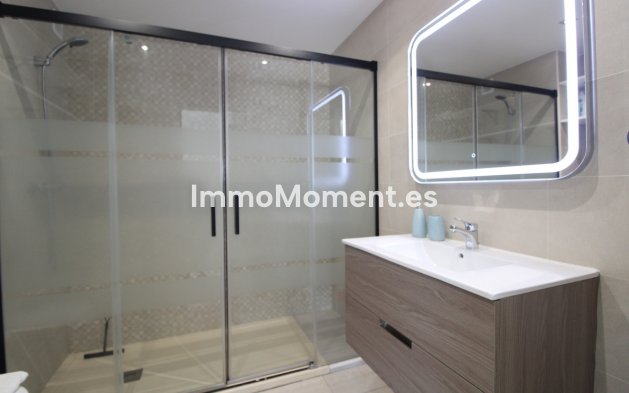 Wiederverkauf - Wohnung - Marbella - Nueva Andalucía