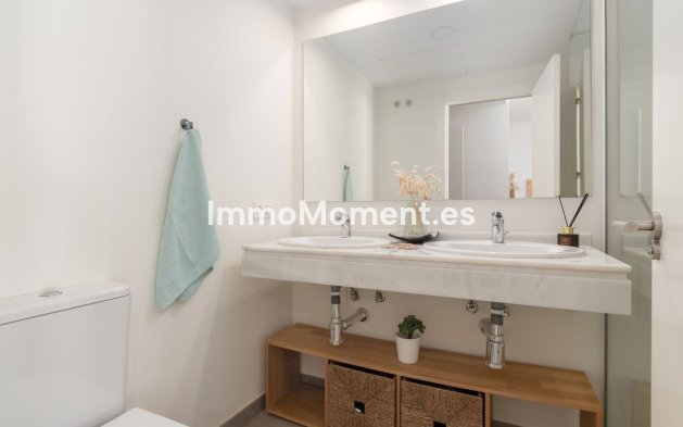 Resale - Apartment - Benalmadena - Torrequebrada