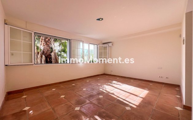 Bestaande woning - Villa - Benahavís - La Quinta