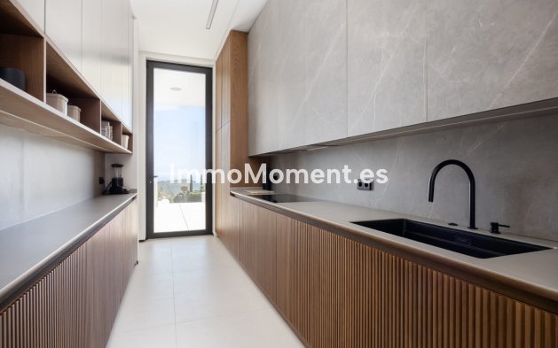 Resale - Villa - Benahavís - El Madroñal