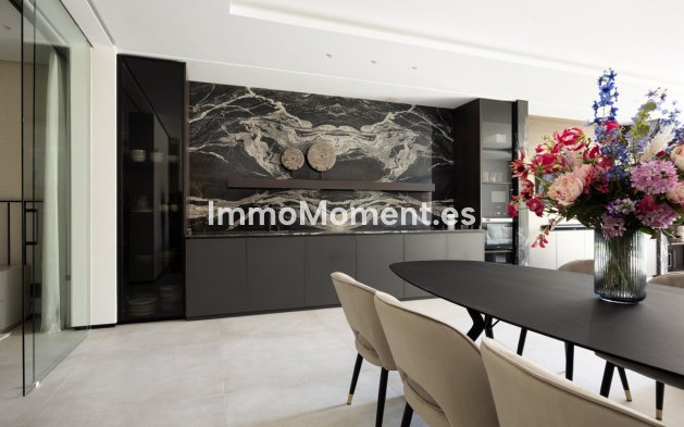 Resale - Villa - Benahavís - El Madroñal