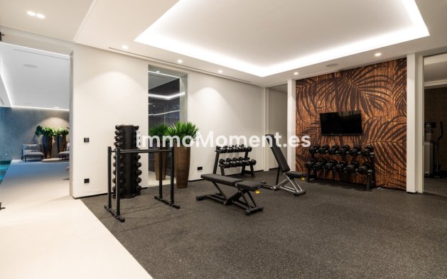 Resale - Villa - Benahavís - El Madroñal