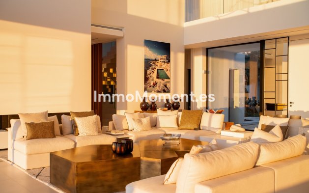 Resale - Villa - Benahavís - El Madroñal