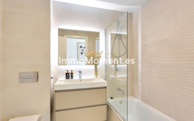 Wiederverkauf - Wohnung - Marbella - Elviria