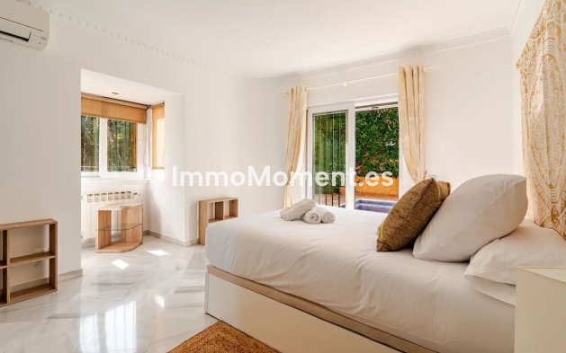 Resale - Villa - Marbella - Nagüeles