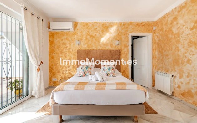 Resale - Villa - Marbella - Nagüeles