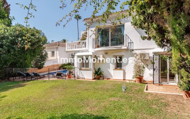 Resale - Villa - Marbella - Nagüeles
