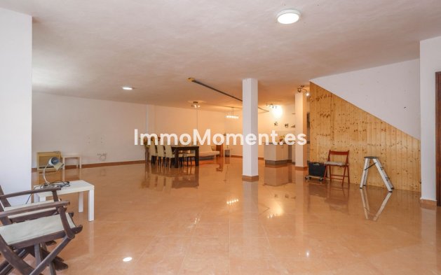 Reventa - Adosado - Interior  - Guaro