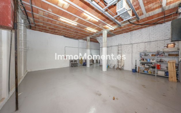 Reventa - Adosado - Interior  - Guaro