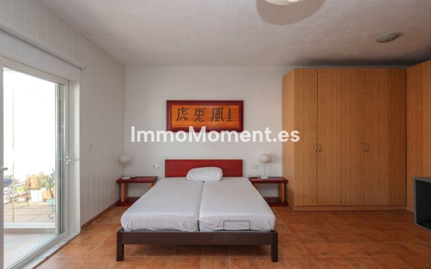 Reventa - Adosado - Interior  - Guaro