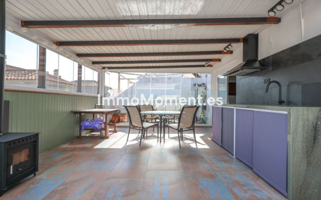 Reventa - Adosado - Interior  - Guaro