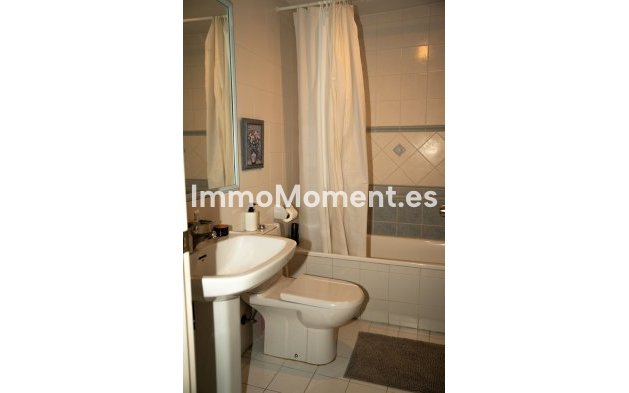 Reventa - Villa - Marbella - Elviria