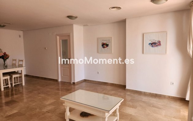 Resale - Apartment - Benalmadena - Torrequebrada