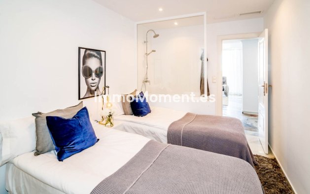 Wiederverkauf - Wohnung - Marbella - Nueva Andalucía