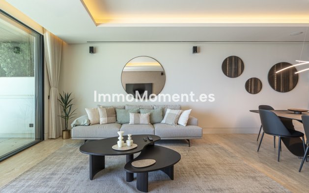 Revente - Appartement - Estepona  - Estepona Centro
