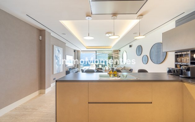 Revente - Appartement - Estepona  - Estepona Centro