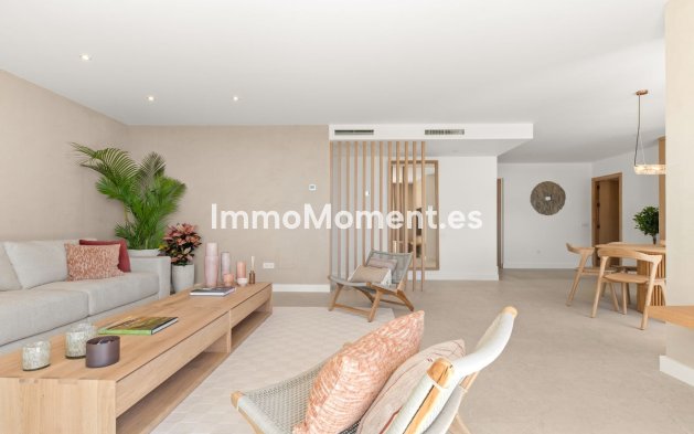 Resale - Villa - El Paraiso - New Golden Mile