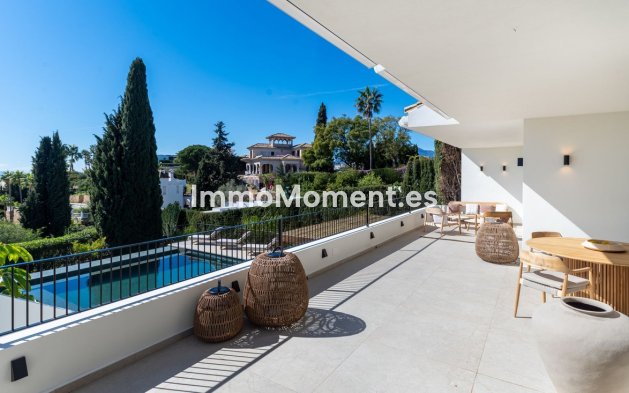 Resale - Villa - El Paraiso - New Golden Mile