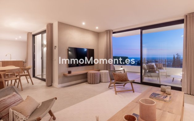 Resale - Villa - El Paraiso - New Golden Mile