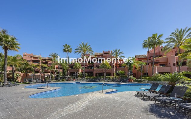 Resale - Apartment - Estepona - New Golden Mile