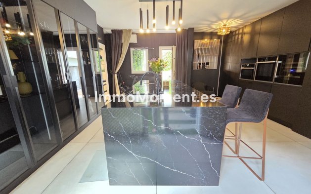 Wiederverkauf - Reihenhaus - Marbella - Nueva Andalucía