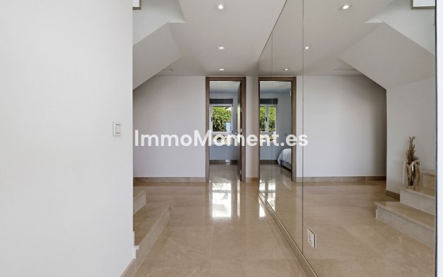 Resale - Apartment - Benahavís - Benahavís Centro