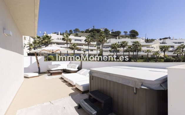 Resale - Apartment - Benahavís - Benahavís Centro