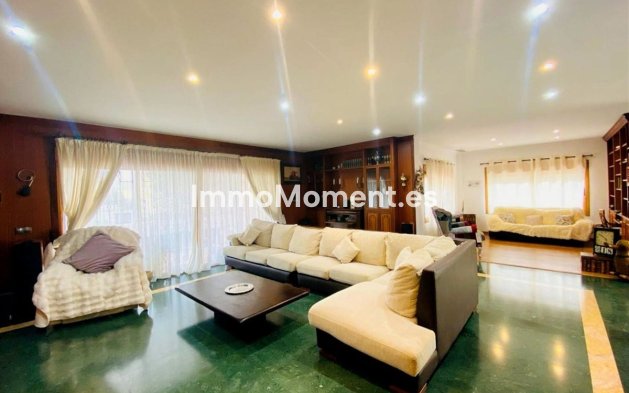 Revente - Villa - Benalmadena - Benalmadena Centro