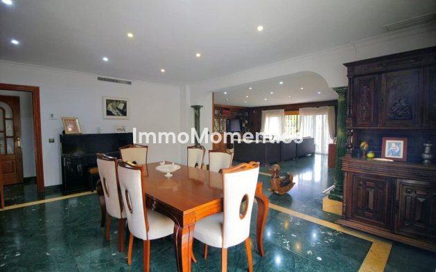 Revente - Villa - Benalmadena - Benalmadena Centro