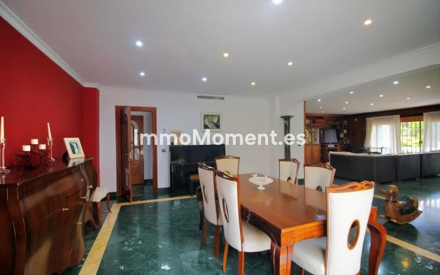 Revente - Villa - Benalmadena - Benalmadena Centro