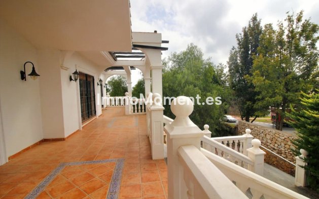 Revente - Villa - Benalmadena - Benalmadena Centro